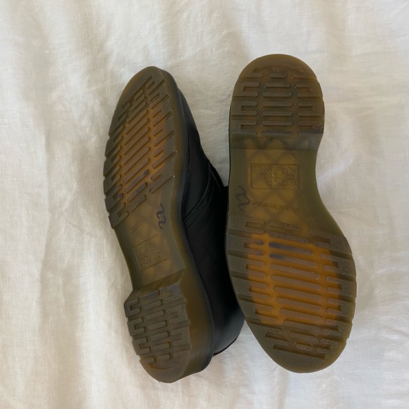 [For Size Reference] - Picture 6 of 7